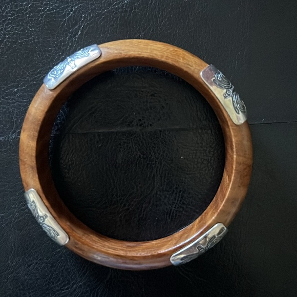 Silpada Wood and Sterling Silver Etched bangle - Picture 4 of 5